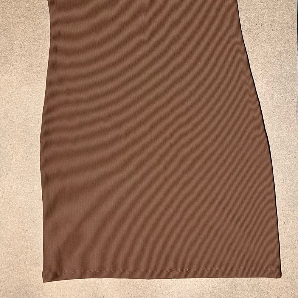 Aritzia Babaton Sculpt Ribbed Racerback Mini Dress in Brown, Size L - Picture 10 of 17